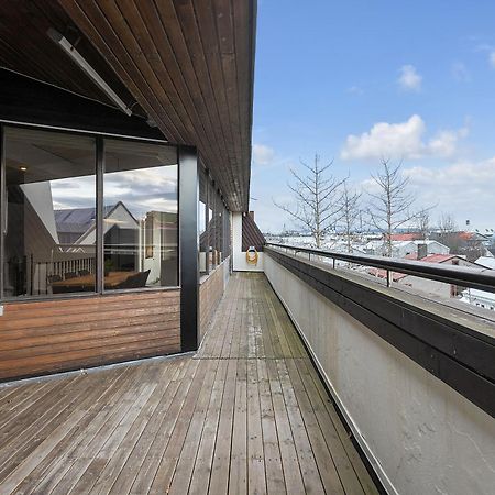 Penthouse Apt On The Shopping Street-Free Parking Reykjavik Exterior photo
