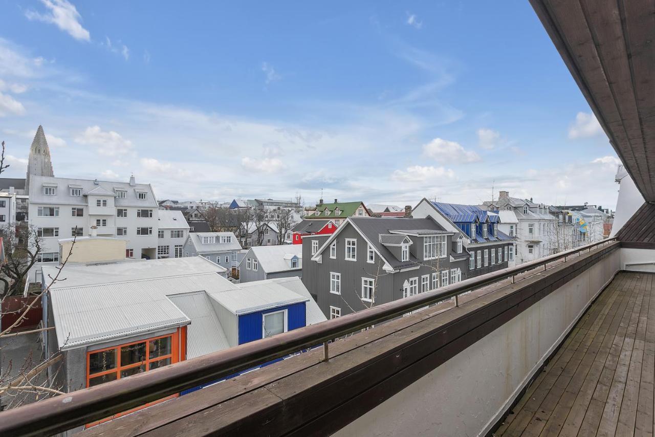Penthouse Apt On The Shopping Street-Free Parking Reykjavik Exterior photo